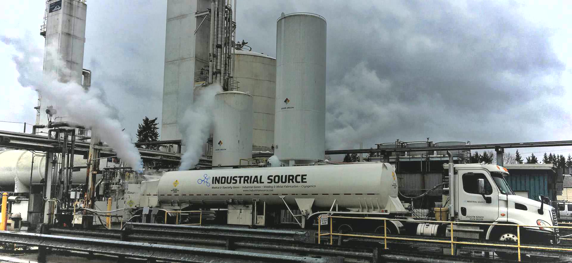 Industrial Source-branded cryogenic bulk tanker at the fill plant, USDOT 525930
